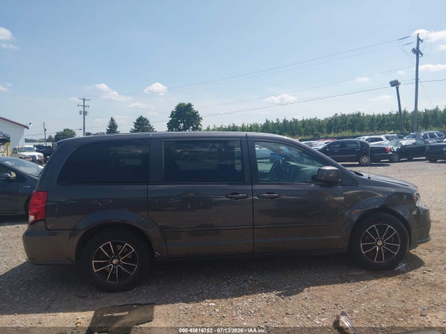 45616752 :رقم المزاد ، 2C4RDGBG1GR400146 vin ، 2016 Dodge Grand Caravan Se Plus مزاد بيع