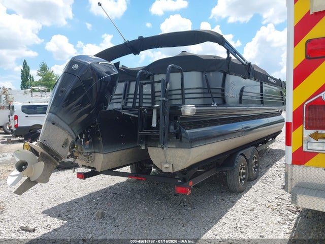 Pontoon Regency 2020 BUJ54738H920 Image 4