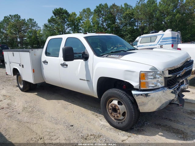 2011 Chevrolet Silverado 3500hd Chassis Work Truck მანქანა იყიდება აუქციონზე, vin: 1GB4CZCL4BF240224, აუქციონის ნომერი: 45616785