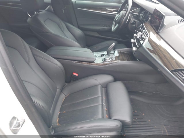 2019 Bmw 5 Series 530i Xdrive მანქანა იყიდება აუქციონზე, vin: WBAJA7C56KG910115, აუქციონის ნომერი: 45616810