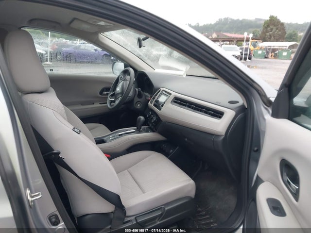 Honda HR-V LX 2017 3CZRU6H31HM700156 Image 5