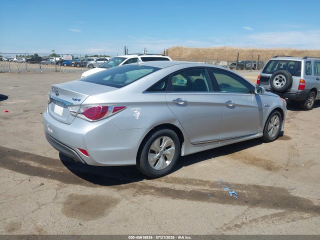 Hyundai SONATA HYBRID 2014 KMHEC4A49EA115375 Image 4