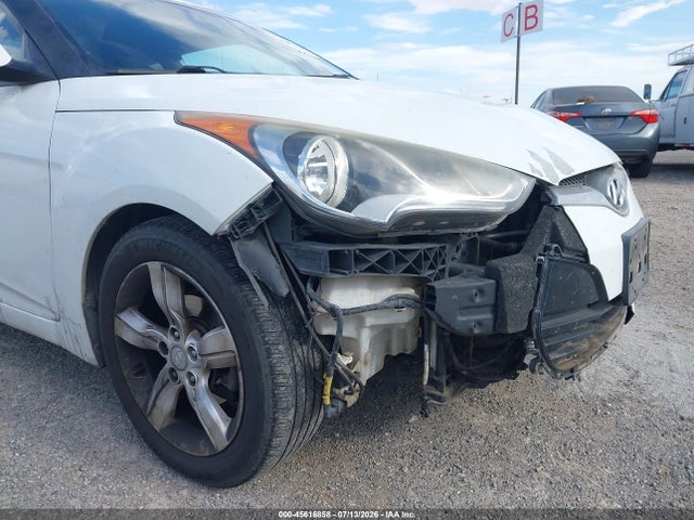 Hyundai Veloster Base W/black 2014 KMHTC6AD8EU191039 Image 6