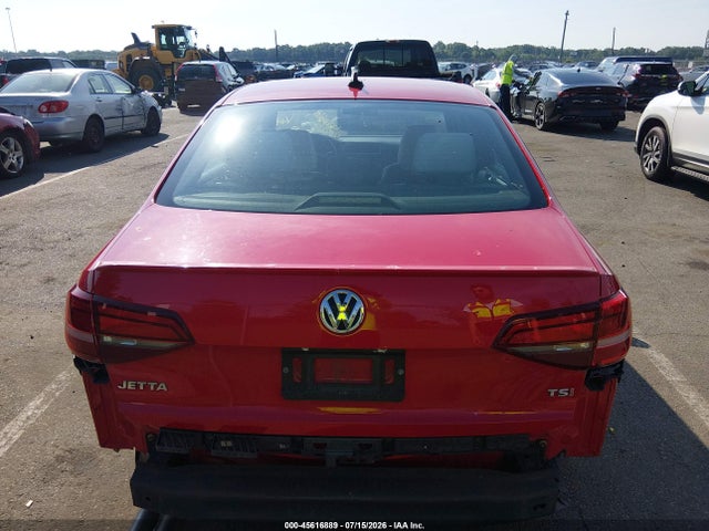 Продажа на аукционе авто 2016 Volkswagen Jetta 1.8t Sport, vin: 3VWD17AJ3GM288194, номер лота: 45616889