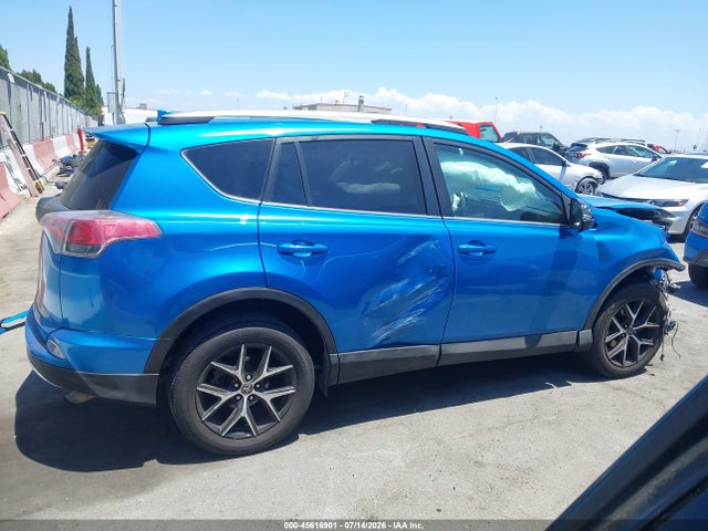 Toyota RAV4 SE 2018 2T3NFREV1JW503319 Image 13