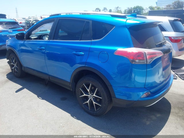 Toyota RAV4 SE 2018 2T3NFREV1JW503319 Image 3