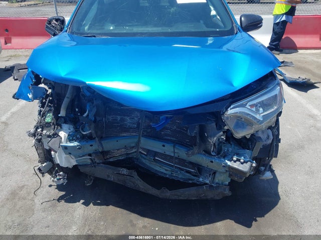 Toyota RAV4 SE 2018 2T3NFREV1JW503319 Image 6
