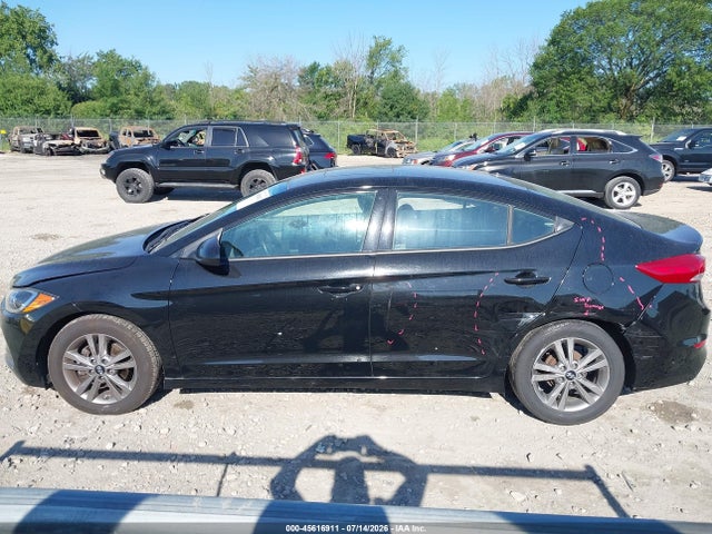 Продаж на аукціоні авто 2017 Hyundai Elantra Value Edition, vin: 5NPD84LF8HH152608, номер лоту: 45616911