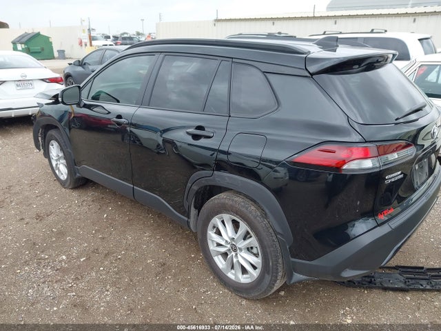 7MUBAAAG5TV175522 Toyota Corolla Cross Le