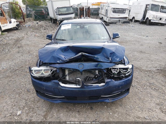 2016 Bmw 340i მანქანა იყიდება აუქციონზე, vin: WBA8B3C55GK384178, აუქციონის ნომერი: 45617001