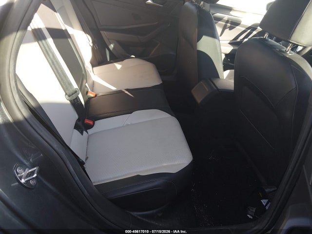 Продажа на аукционе авто 2019 Volkswagen Jetta 1.4t R-line/1.4t S/1.4t Se, vin: 3VWC57BU0KM068318, номер лота: 45617010