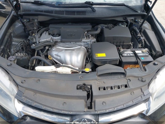 4T1BF1FKXFU033672 Toyota CAMRY SE