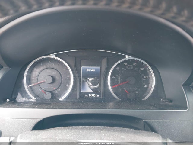 4T1BF1FKXFU033672 Toyota CAMRY SE