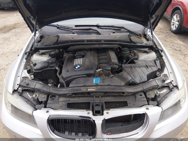2009 Bmw 328i მანქანა იყიდება აუქციონზე, vin: WBAPH77509NL82660, აუქციონის ნომერი: 45617042