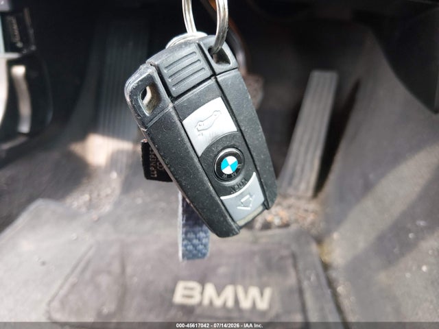 2009 Bmw 328i მანქანა იყიდება აუქციონზე, vin: WBAPH77509NL82660, აუქციონის ნომერი: 45617042