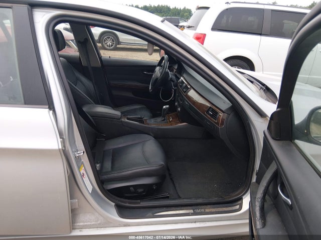 2009 Bmw 328i მანქანა იყიდება აუქციონზე, vin: WBAPH77509NL82660, აუქციონის ნომერი: 45617042