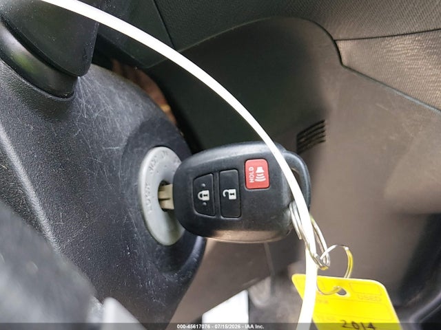 2014 Toyota Prius C One მანქანა იყიდება აუქციონზე, vin: JTDKDTB37E1563862, აუქციონის ნომერი: 45617076