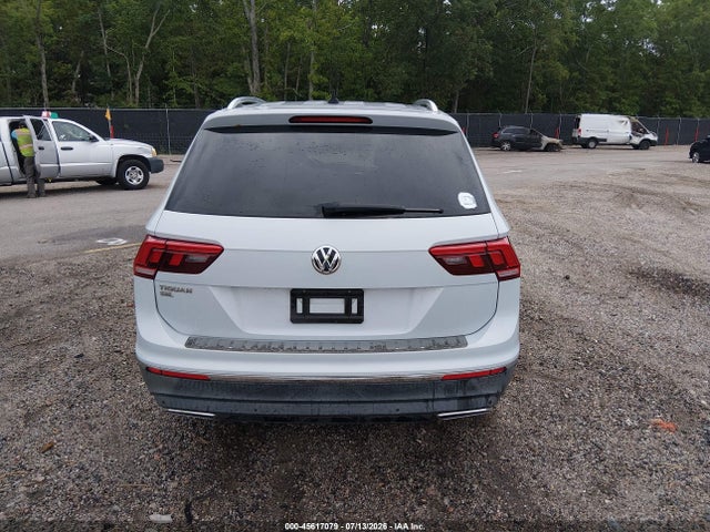Auction sale of the 2019 Volkswagen Tiguan 2.0t Se/2.0t Sel/2.0t Sel R-line/2.0t Sel R-line Black, vin: 3VV3B7AX4KM011225, lot number: 45617079