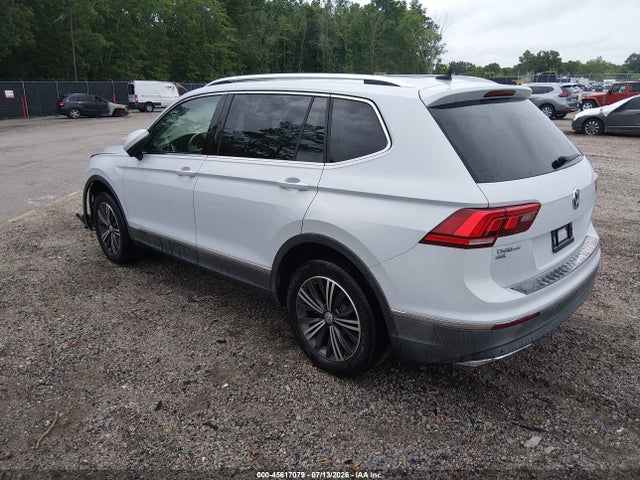 Auction sale of the 2019 Volkswagen Tiguan 2.0t Se/2.0t Sel/2.0t Sel R-line/2.0t Sel R-line Black, vin: 3VV3B7AX4KM011225, lot number: 45617079
