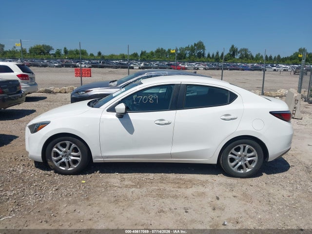 Aukcja sprzedaży 2017 Toyota Yaris Ia, vin: 3MYDLBYV5HY172631, numer aukcji: 45617089