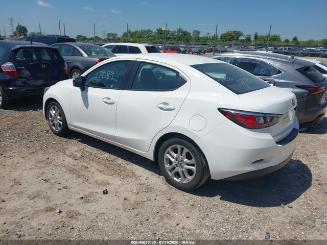 Aukcja sprzedaży 2017 Toyota Yaris Ia, vin: 3MYDLBYV5HY172631, numer aukcji: 45617089