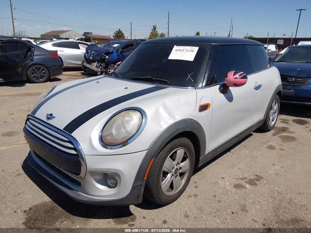 Продаж на аукціоні авто 2014 Mini Hardtop Cooper, vin: WMWXM5C55ET936142, номер лоту: 45617120