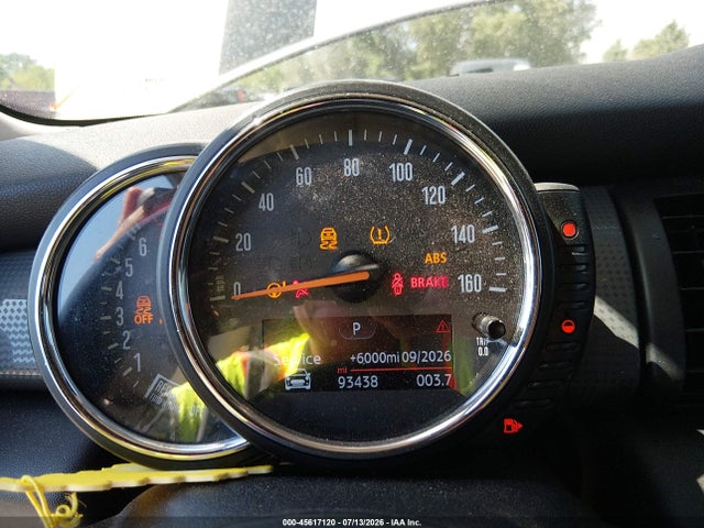 Продаж на аукціоні авто 2014 Mini Hardtop Cooper, vin: WMWXM5C55ET936142, номер лоту: 45617120