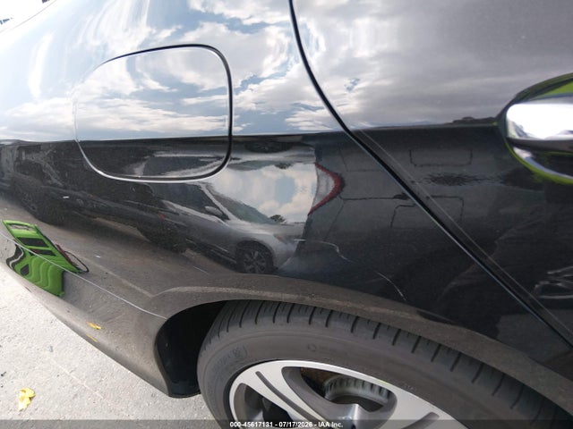 45617131 :رقم المزاد ، WDDZF4JB4HA085899 vin ، 2017 Mercedes-benz E 300 مزاد بيع