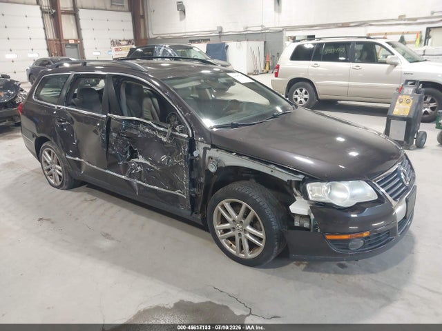 2008 Volkswagen Passat Lux მანქანა იყიდება აუქციონზე, vin: WVWTK73C28E010517, აუქციონის ნომერი: 45617133