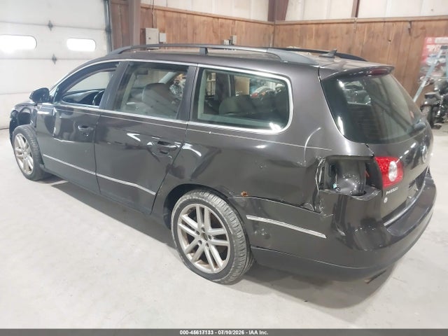 2008 Volkswagen Passat Lux მანქანა იყიდება აუქციონზე, vin: WVWTK73C28E010517, აუქციონის ნომერი: 45617133