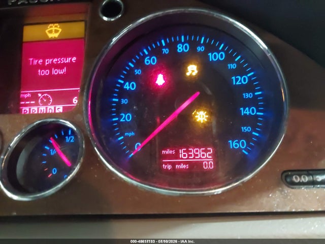 2008 Volkswagen Passat Lux მანქანა იყიდება აუქციონზე, vin: WVWTK73C28E010517, აუქციონის ნომერი: 45617133