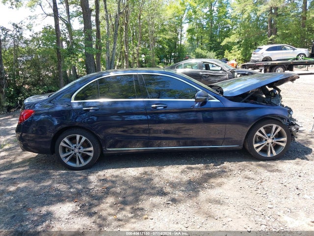 45617150 :رقم المزاد ، 55SWF4KB9GU143294 vin ، 2016 Mercedes-benz C 300 Luxury 4matic مزاد بيع