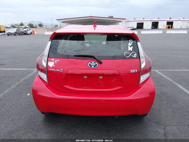 JTDKDTB30G1134968 Toyota Prius C One
