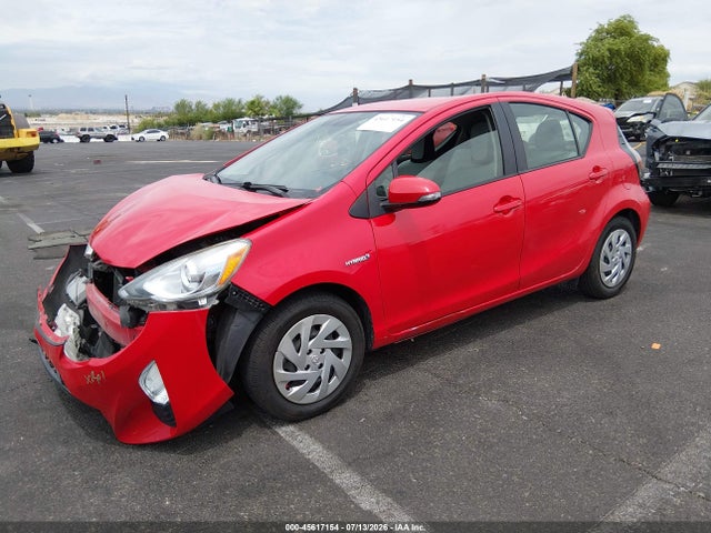 JTDKDTB30G1134968 Toyota Prius C One