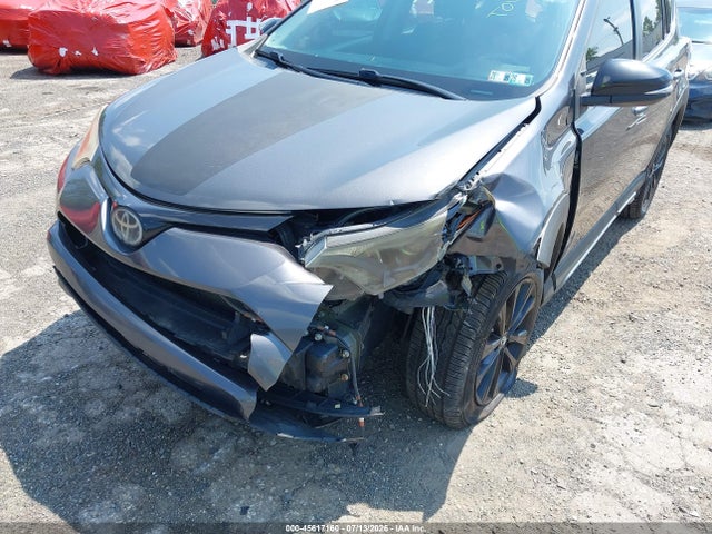 Toyota Rav4 Adventure 2018 2T3RFREV7JW711917 Image 6
