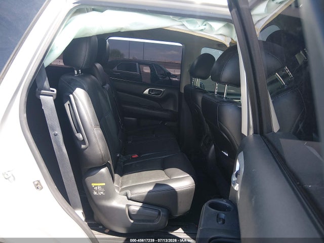 5N1AR2MM7FC622312 Nissan Pathfinder Platinum