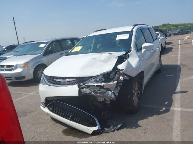 45617249 :رقم المزاد ، 2C4RC1BGXHR620645 vin ، 2017 Chrysler Pacifica Touring-l مزاد بيع