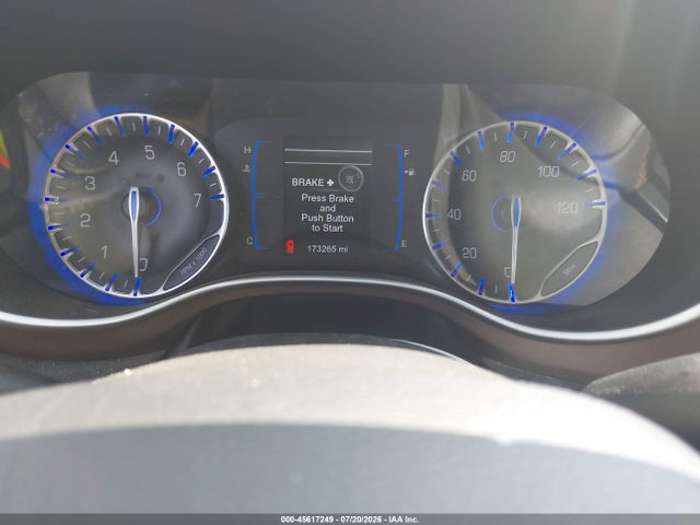 45617249 :رقم المزاد ، 2C4RC1BGXHR620645 vin ، 2017 Chrysler Pacifica Touring-l مزاد بيع