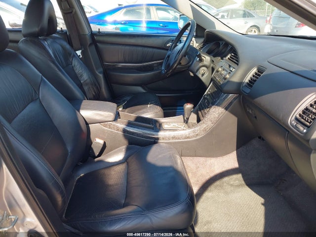 Продажа на аукционе авто 2002 Acura Tl 3.2 Type S, vin: 19UUA56872A052829, номер лота: 45617290