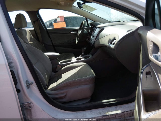 1G1BC5SM8G7305561 Chevrolet Cruze Ls Auto