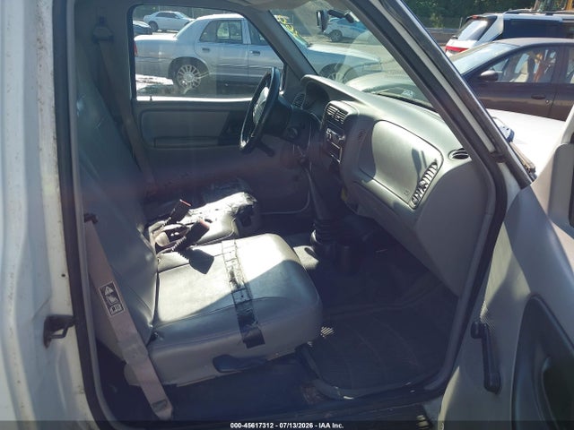 Продажа на аукционе авто 2001 Mazda B2300 Se/sx, vin: 4F4YR12D81TM22524, номер лота: 45617312