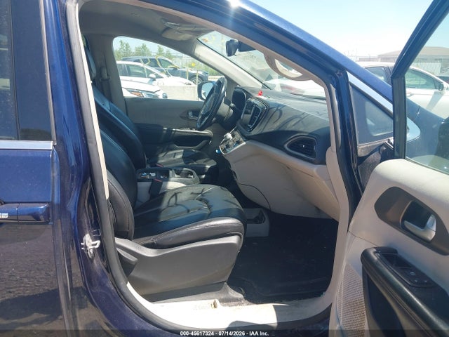 Chrysler Pacifica Touring-l 2017 2C4RC1BG3HR805376 Image 5