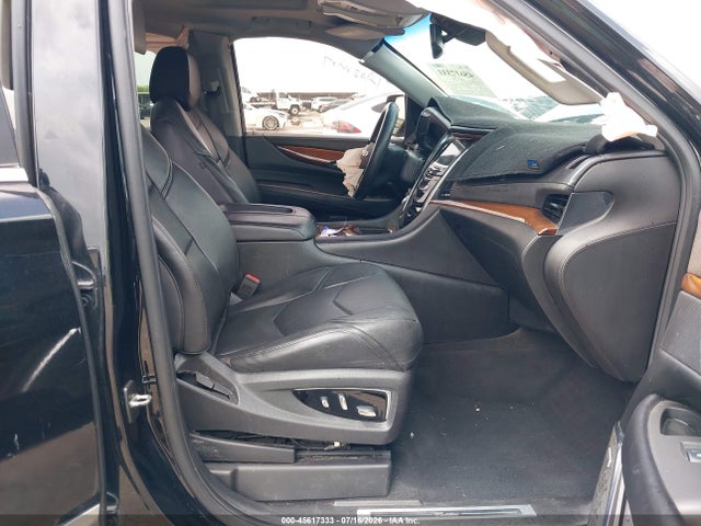 45617333 :رقم المزاد ، 1GYS4HKJ9GR331936 vin ، 2016 Cadillac Escalade Esv Luxury Collection مزاد بيع