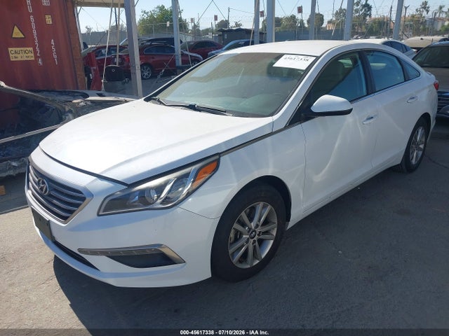 45617338 :رقم المزاد ، 5NPE24AF5FH188018 vin ، 2015 Hyundai Sonata Se مزاد بيع