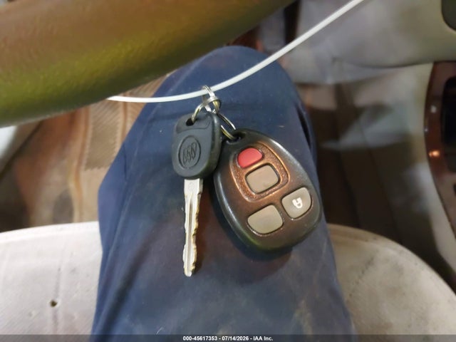2007 Buick Lucerne Cx მანქანა იყიდება აუქციონზე, vin: 1G4HP572X7U212809, აუქციონის ნომერი: 45617353