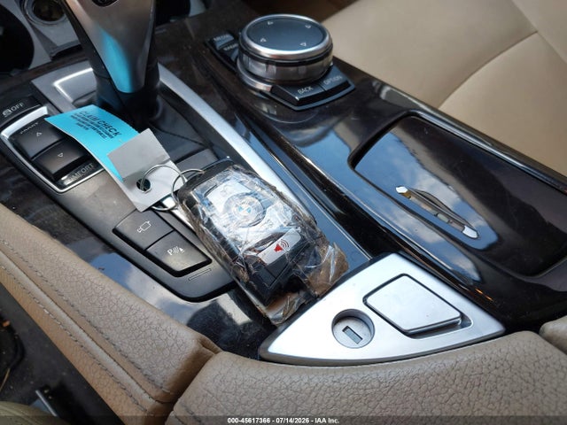 Продажа на аукционе авто 2016 Bmw 528i, vin: WBA5A5C50GD528239, номер лота: 45617366