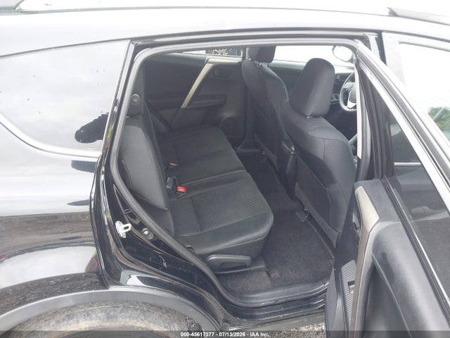 Toyota RAV4 LE 2015 2T3ZFREV9FW145136 Image 8