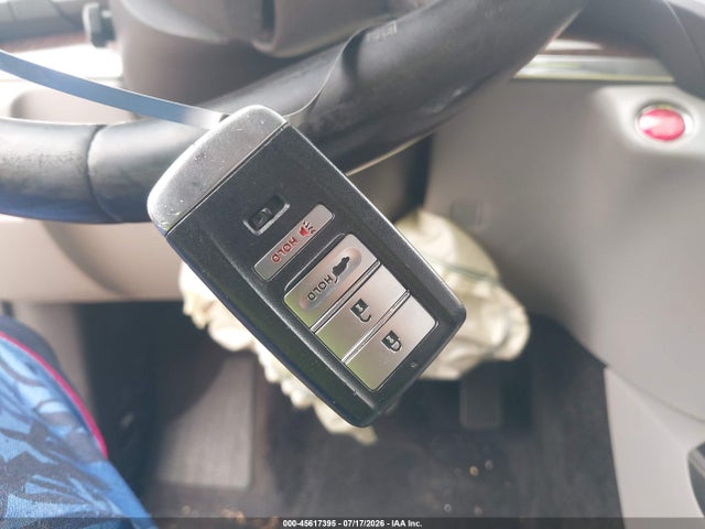 45617395 :رقم المزاد ، 5FRYD4H32HB011977 vin ، 2017 Acura Mdx مزاد بيع