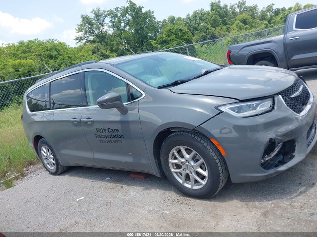 Продаж на аукціоні авто 2022 Chrysler Pacifica Touring L, vin: 2C4RC1BG7NR233854, номер лоту: 45617421