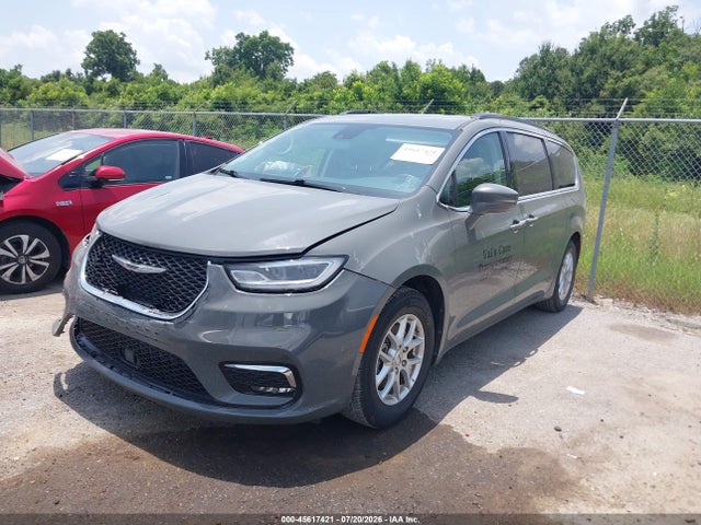 Продаж на аукціоні авто 2022 Chrysler Pacifica Touring L, vin: 2C4RC1BG7NR233854, номер лоту: 45617421
